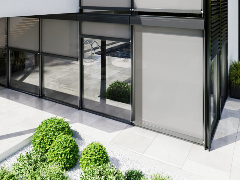 Screener Facade Blinds